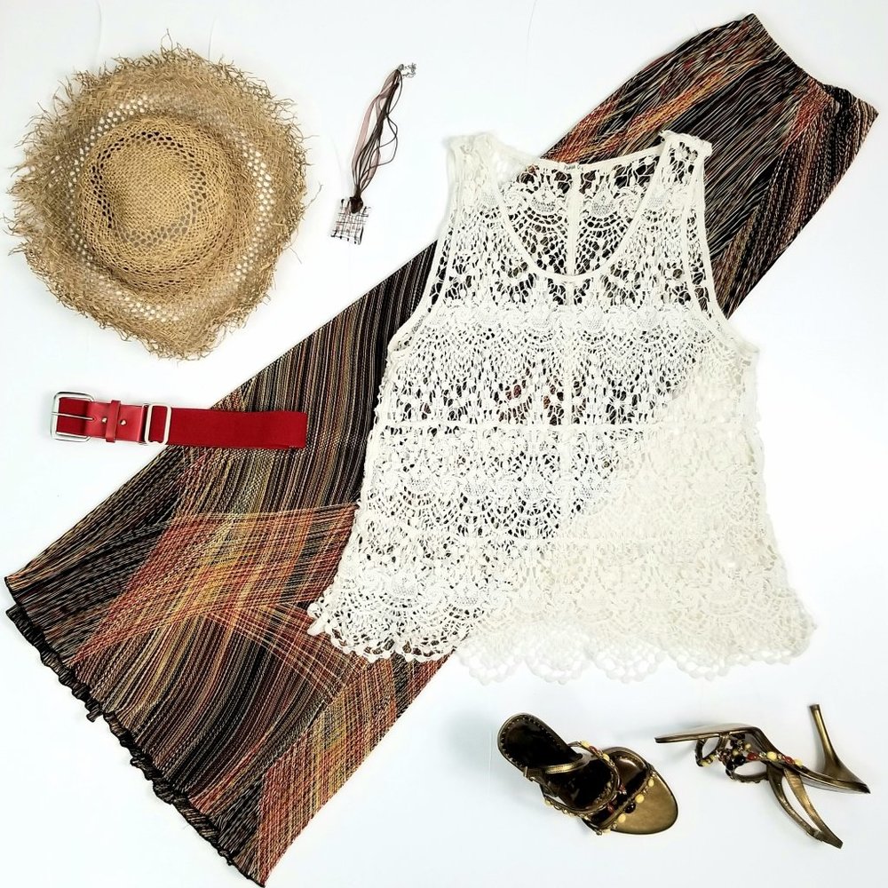 FIND THESE BEAUTIES AND SO MUCH MORE IN MY CLOSET!